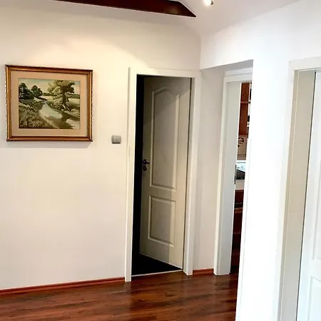 On Varsavska Apartment *