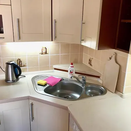 Apartment On Varsavska *