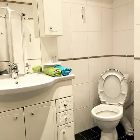 Apartment On Varsavska